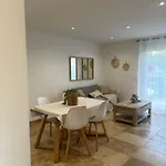 Le Terracotta Cote D'azur - Proche - Terrasse & Confort - Clim - Parking Et Wifi Gratuit- Speciale *