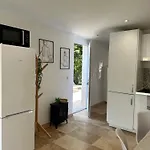 Le Terracotta Cote D'azur - Proche - Terrasse & Confort - Clim - Parking Et Wifi Gratuit- Speciale Apartmán *