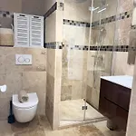 Le Terracotta Cote D'azur - Proche - Terrasse & Confort - Clim - Parking Et Wifi Gratuit- Speciale Apartmán