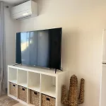 Le Terracotta Cote D'azur - Proche - Terrasse & Confort - Clim - Parking Et Wifi Gratuit- Speciale アパート