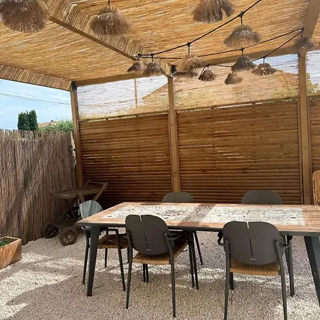 Le Terracotta Cote D'azur - Proche - Terrasse & Confort - Clim - Parking Et Wifi Gratuit- Speciale Lejlighed Fréjus