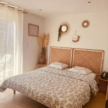 Le Terracotta Cote D'azur - Proche - Terrasse & Confort - Clim - Parking Et Wifi Gratuit- Speciale