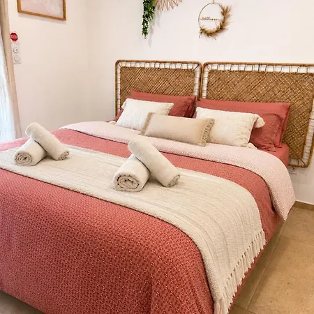 アパート Le Terracotta Cote D'azur - Proche - Terrasse & Confort - Clim - Parking Et Wifi Gratuit- Speciale *