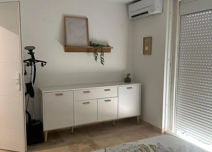 Proche De La Appartement *