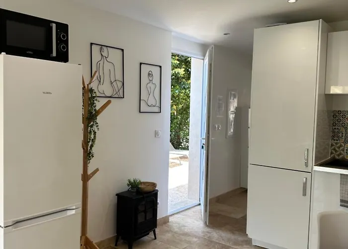Proche De La Appartement *